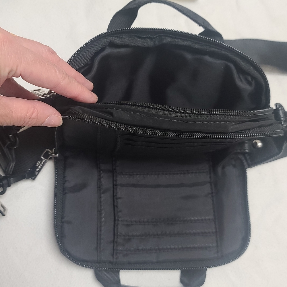 Madden Girl Black MiniCrossbody Bag with Detachable Zip Change Pouch - Picture 3 of 13